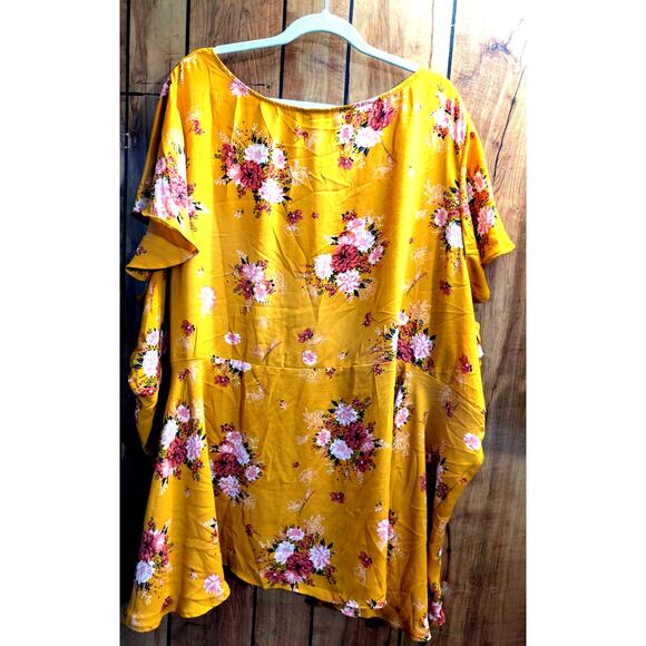 Torrid Womens Shirt Plus Size‎ 6 6X Babydoll Top Short Sleeves Floral Gold Pink - Picture 2 of 5